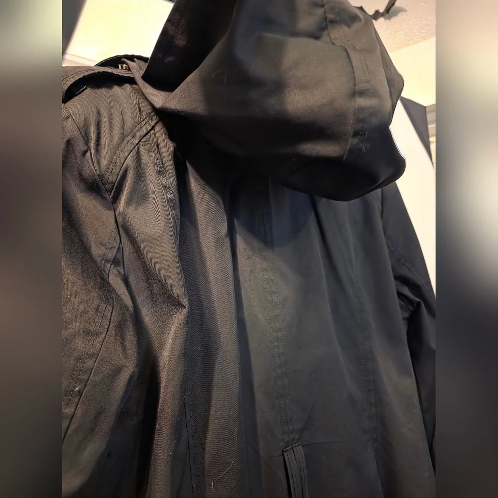 Women's London Fog Hooded Trench Coat - Picture 5 of 9